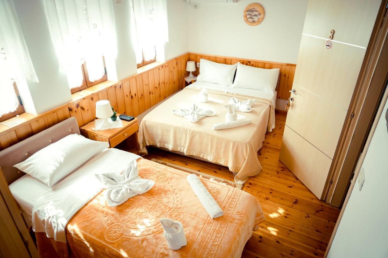 Hotel Domino Гирокастра Экстерьер фото