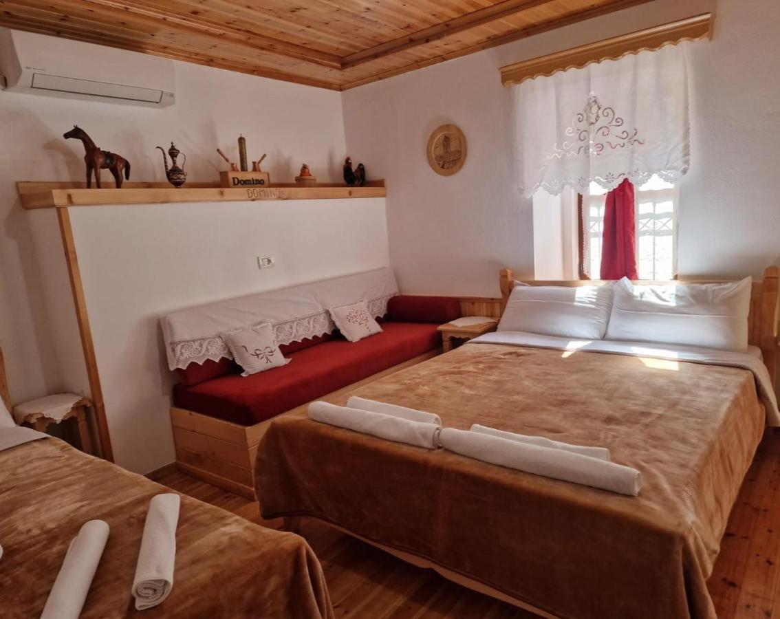 Hotel Domino Гирокастра Экстерьер фото