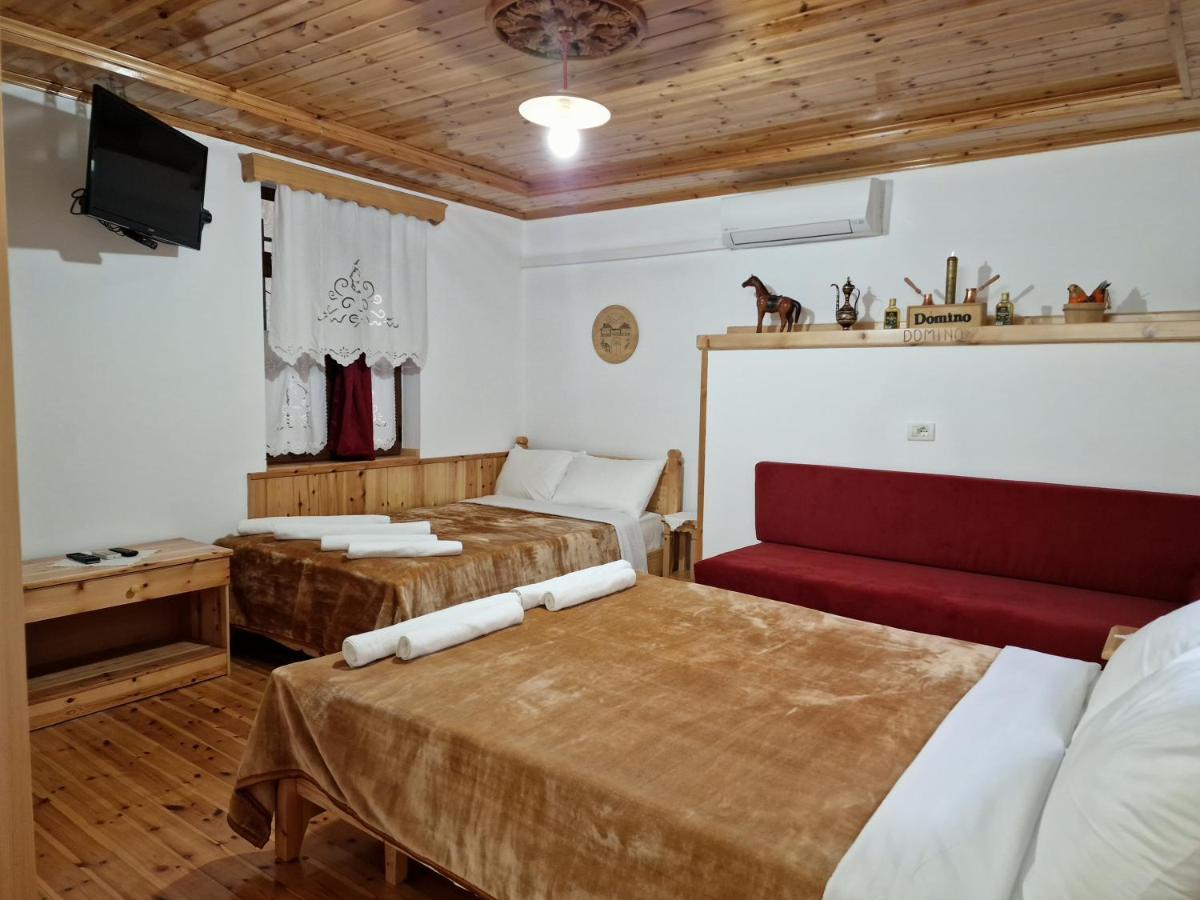 Hotel Domino Гирокастра Экстерьер фото