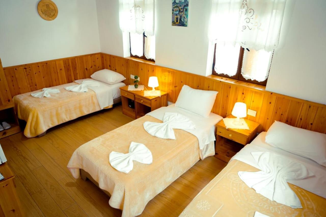 Hotel Domino Гирокастра Экстерьер фото