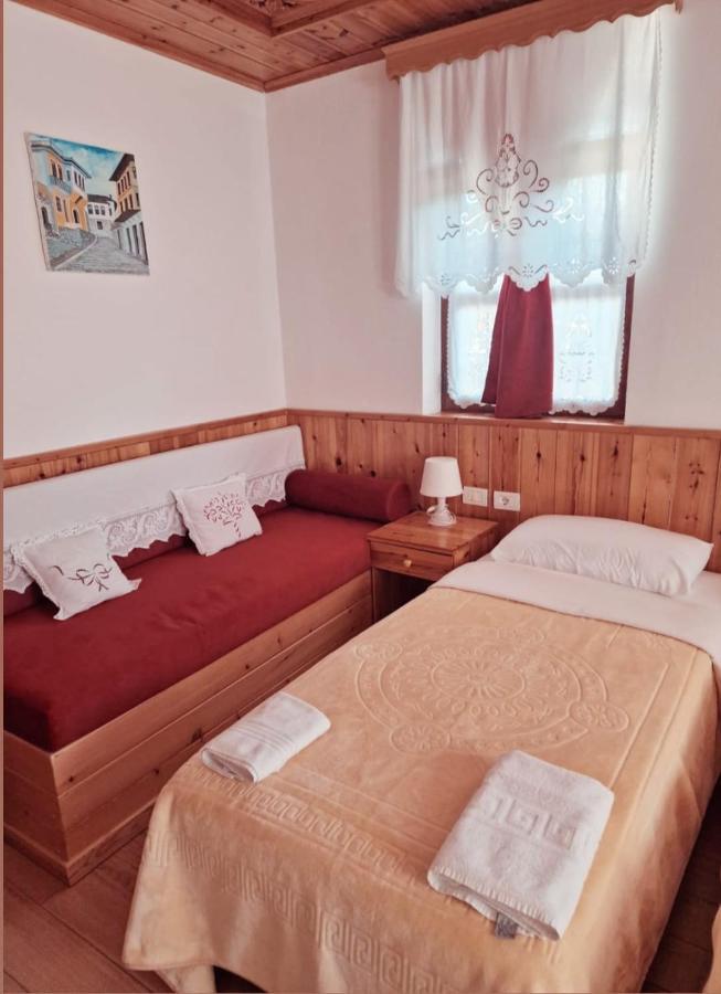Hotel Domino Гирокастра Экстерьер фото